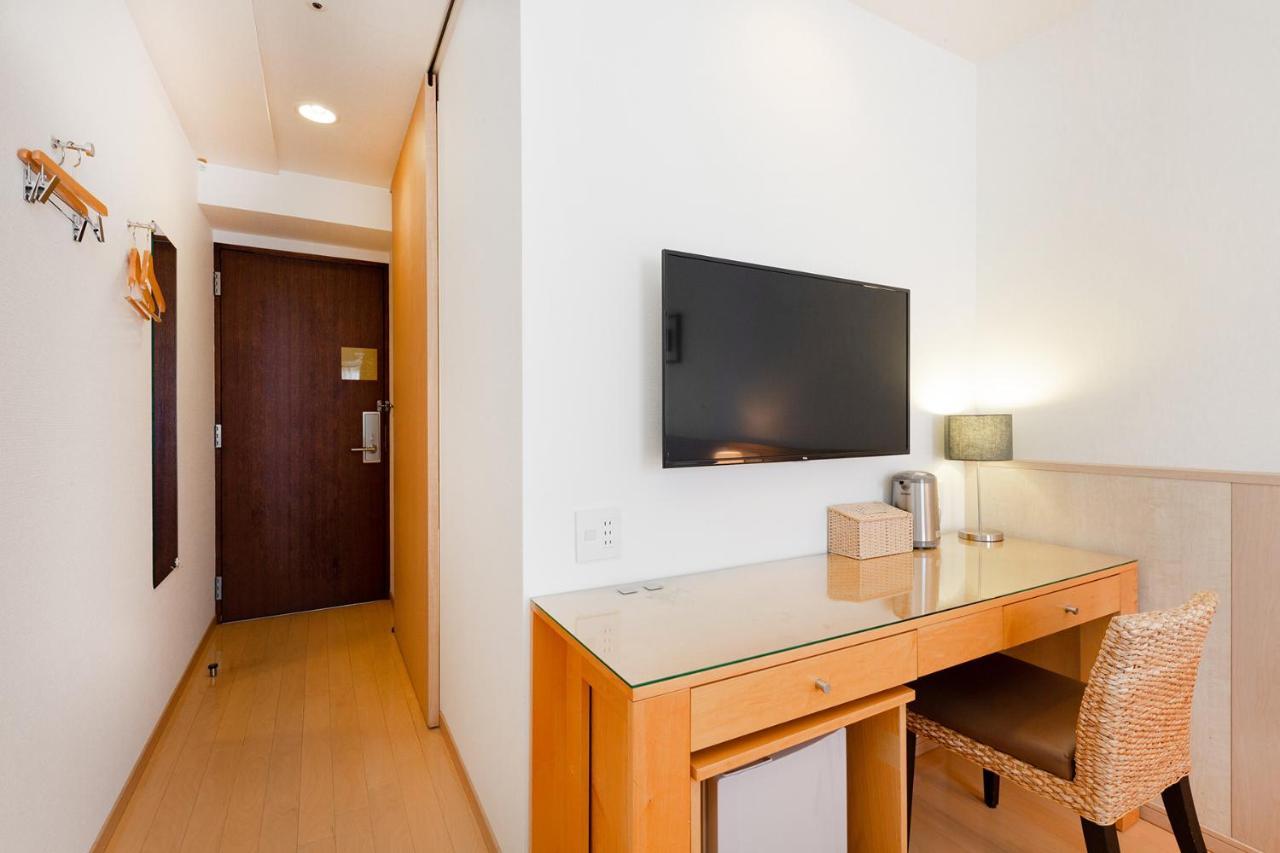 The Onefive Osaka Midosuji Hotel Exterior photo
